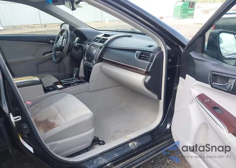 2012 Toyota Camry Xle z USA, uszkodzony, nr VIN 4T1BF1FK6CU005198